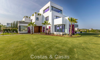 Gloednieuwe luxe villa met een geavanceerd hedendaags design te koop in Sotogrande Alto, Costa del Sol 791873 