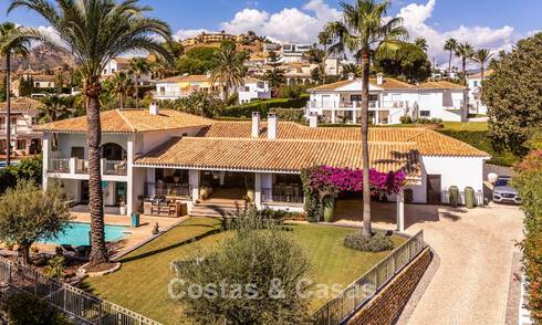 Instapklaar, mediterrane luxevilla met panoramisch uitzicht te koop in Marbella - Benahavis 791902