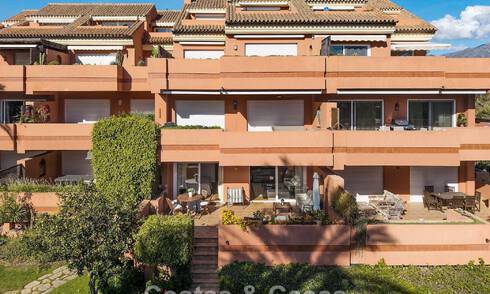 Instapklaar appartement te koop in een exclusieve urbanisatie aan de strandzijde tussen Puerto Banus en San Pedro, Marbella 792039