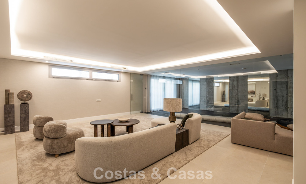 Luxueus gerenoveerde klasse-villa te koop in een golfresort in Marbella - Benahavis 791988