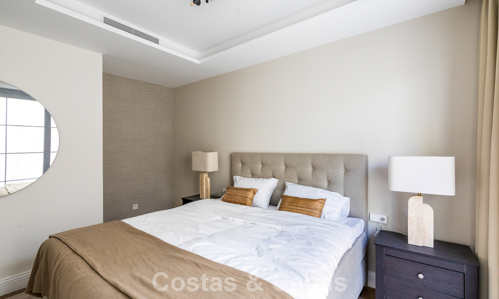 Luxueus gerenoveerde klasse-villa te koop in een golfresort in Marbella - Benahavis 792024