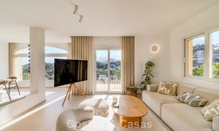 Elegant duplex penthouse met panoramisch uitzicht te koop in La Quinta te Marbella - Benahavis 791967 