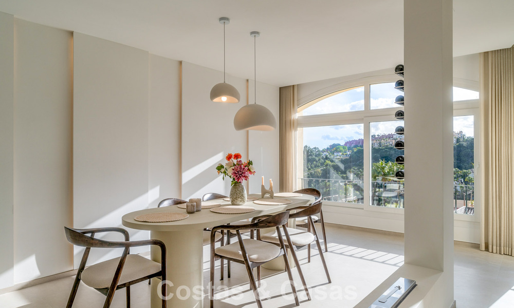 Elegant duplex penthouse met panoramisch uitzicht te koop in La Quinta te Marbella - Benahavis 791971