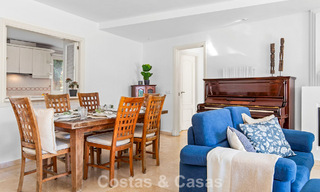 Zeer ruim tuinappartement te koop in een beachfront complex op de New Golden Mile tussen Marbella en Estepona 792104 