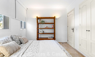 Zeer ruim tuinappartement te koop in een beachfront complex op de New Golden Mile tussen Marbella en Estepona 792116 