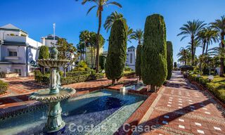 Zeer ruim tuinappartement te koop in een beachfront complex op de New Golden Mile tussen Marbella en Estepona 792133 