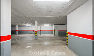 Eigentijds gerenoveerd duplex penthouse met privézwembad en panoramisch zeezicht in Nueva Andalucia, Marbella 792192 