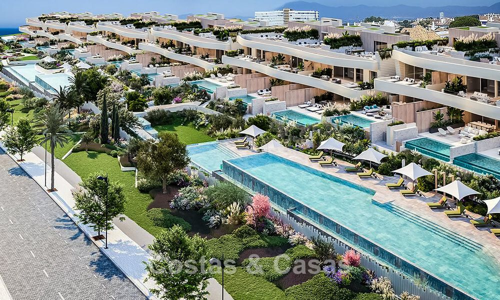High-end luxe appartement te koop in een eerstelijnstrand complex ten oosten van Marbella centrum 792212