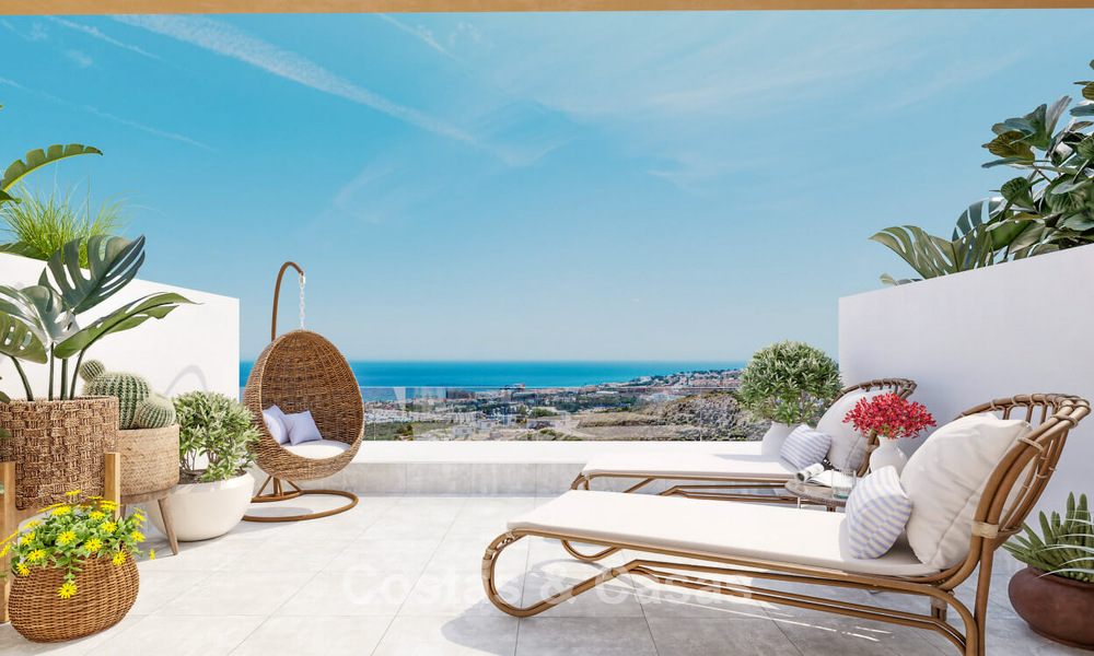 Eigentijdse rijwoningen met prachtig zeezicht te koop in La Cala de Mijas, Costa del Sol 792671