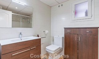 Zeer ruim duplex penthouse te koop op enkele stappen van alle voorzieningen in het centrum van San Pedro, Marbella 792719 