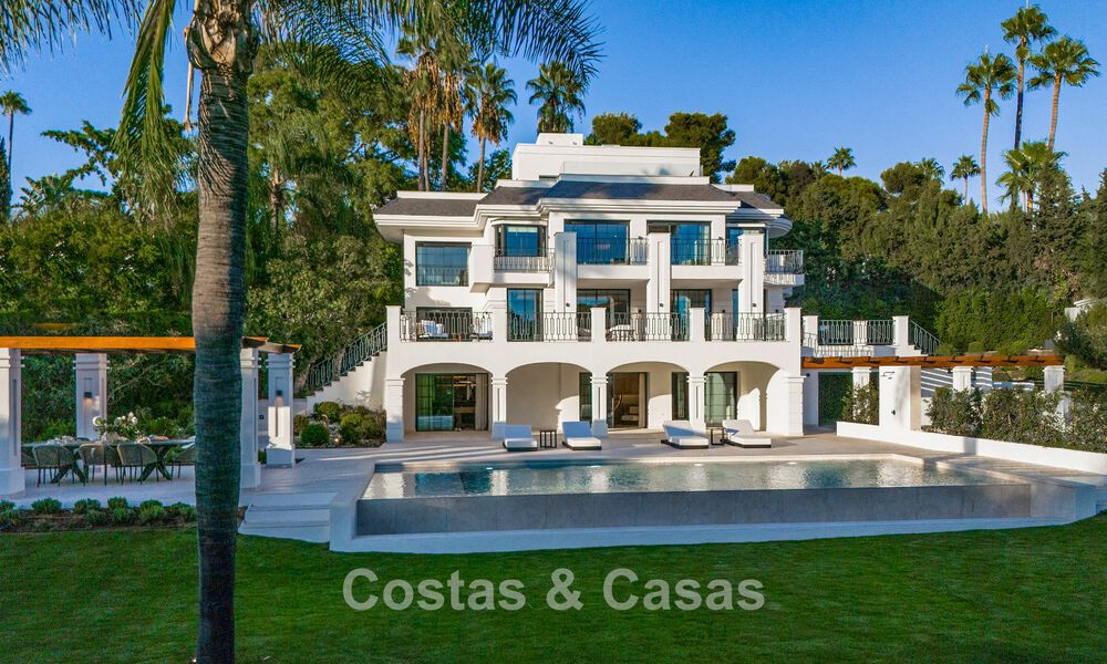 Luxueuze en tijdloze villa met panoramisch uitzicht te koop in Nueva Andalucía, Marbella 792905