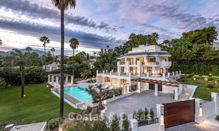 Luxueuze en tijdloze villa met panoramisch uitzicht te koop in Nueva Andalucía, Marbella 792913 