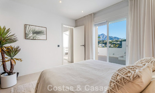 Prachtig gerenoveerd penthouse met ruim dakterras te koop in La Quinta golfresort, Benahavís - Marbella 792994 