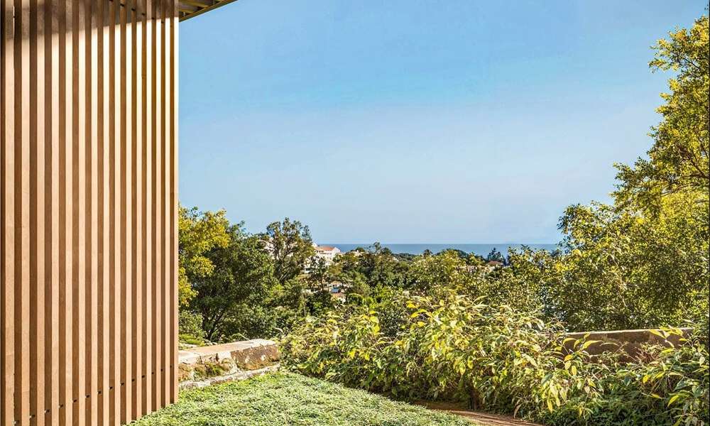 Exclusieve villa met eigentijds architecturaal karakter te koop in een prestigieuze wijk van Nueva Andalucia, Marbella 793028
