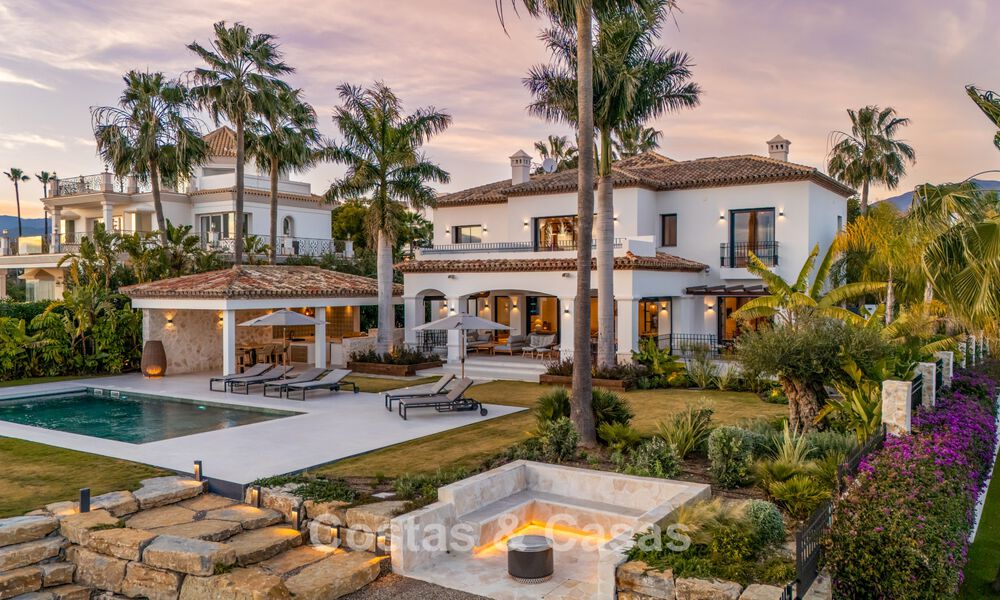 Instapklare, eigentijds-mediterrane villa met onverstoord, panoramisch zeezicht te koop in Benahavis - Marbella 793452