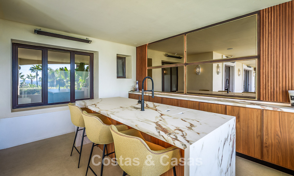 Exclusief, ruim tuinappartement met privézwembad te koop in Aloha, Nueva Andalucía, Marbella 793479