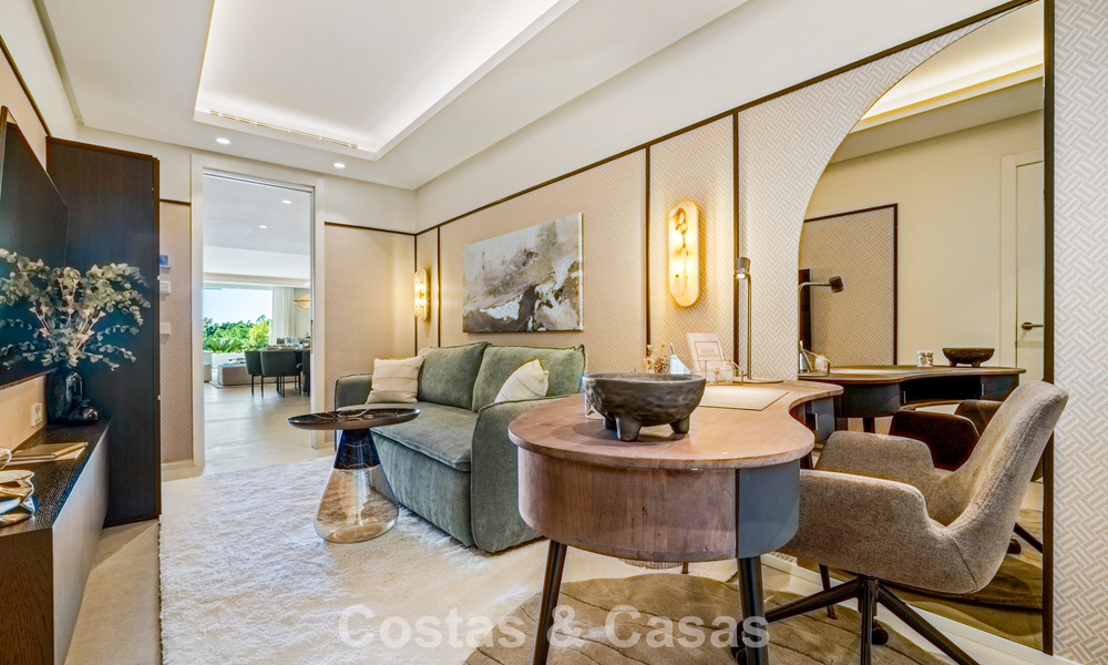 Instapklaar, eigentijds ingericht tuinappartement met 4 slaapkamers te koop op de Golden Mile van Marbella 793588