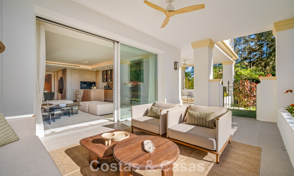 Instapklaar, eigentijds ingericht tuinappartement met 4 slaapkamers te koop op de Golden Mile van Marbella 793601