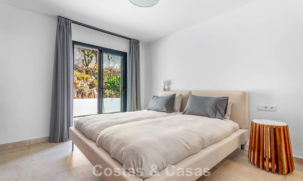 Elegante moderne villa op loopafstand van het strand te koop in Elviria, ten oosten van Marbella centrum 793655