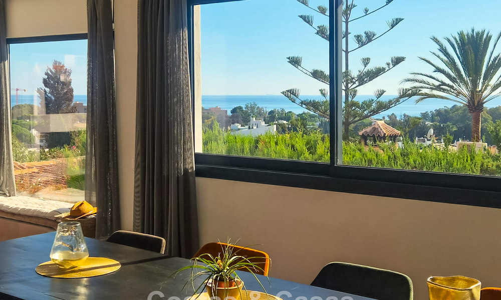 Elegante moderne villa op loopafstand van het strand te koop in Elviria, ten oosten van Marbella centrum 793672