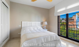 Prachtig rijhuis met panoramisch uitzicht te koop en ruime tuin in een gezochte gated golfurbanisatie in Benahavis - Marbella 793708 