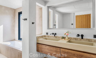 Hoogwaardig gerenoveerde familievilla te koop in de gewilde golfomgeving van Nueva Andalucia, Marbella 793170 