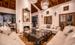 Elegante, Andalusische villa met panoramisch zeezicht te koop in El Madroñal, Benahavís - Marbella 793822 