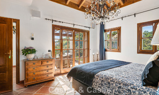 Elegante, Andalusische villa met panoramisch zeezicht te koop in El Madroñal, Benahavís - Marbella 793844 