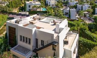 Exclusieve luxevilla met modernistisch design te koop in Nueva Andalucia’s golfvallei, Marbella 793964 