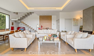 Ruime, moderne villa met apart gastenverblijf te koop in El Madroñal, Benahavis - Marbella 794082 
