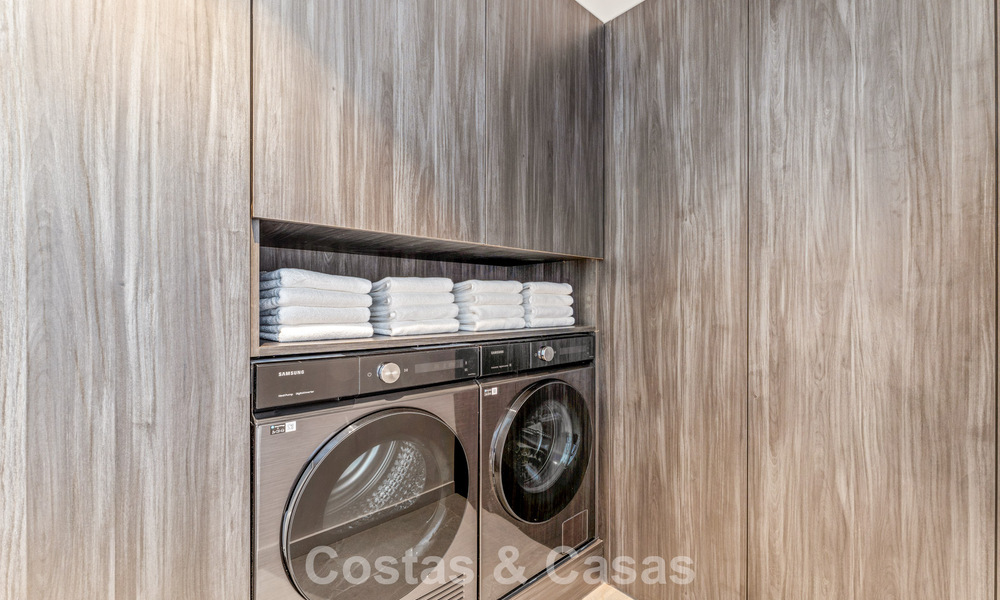 Instapklaar, luxueus gerenoveerd duplex appartement te koop in de heuvels van Marbella - Benahavis 794088