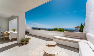 Instapklaar, luxueus gerenoveerd duplex appartement te koop in de heuvels van Marbella - Benahavis 794089 