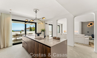 Instapklaar, luxueus gerenoveerd duplex appartement te koop in de heuvels van Marbella - Benahavis 794120 