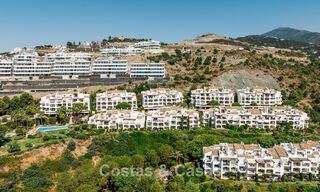 Instapklaar, eigentijds gerenoveerd appartement te koop met zeezicht in La Quinta Golfresort in Benahavis - Marbella 794230 