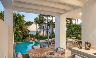 Prestigieuze, modern gerenoveerde, halfvrijstaande villa te koop, tweede lijn strand in Puente Romano op Marbella’s Golden Mile 794472 