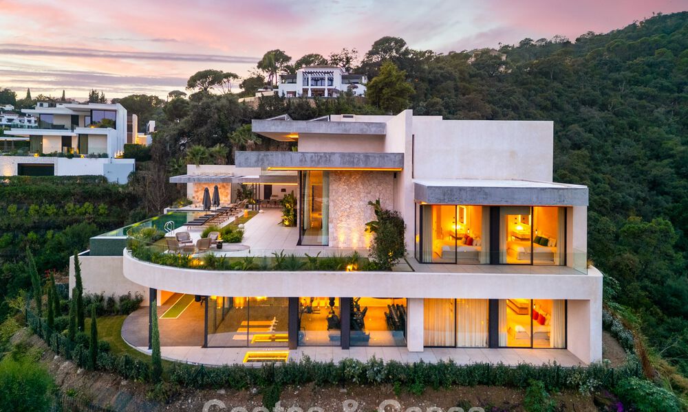 Gloednieuwe luxevilla met panoramische vergezichten te koop in de gated urbanisatie van El Madroñal in Benahavis - Marbella 794191