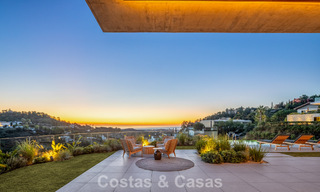 Gloednieuwe luxevilla met panoramische vergezichten te koop in de gated urbanisatie van El Madroñal in Benahavis - Marbella 794195 
