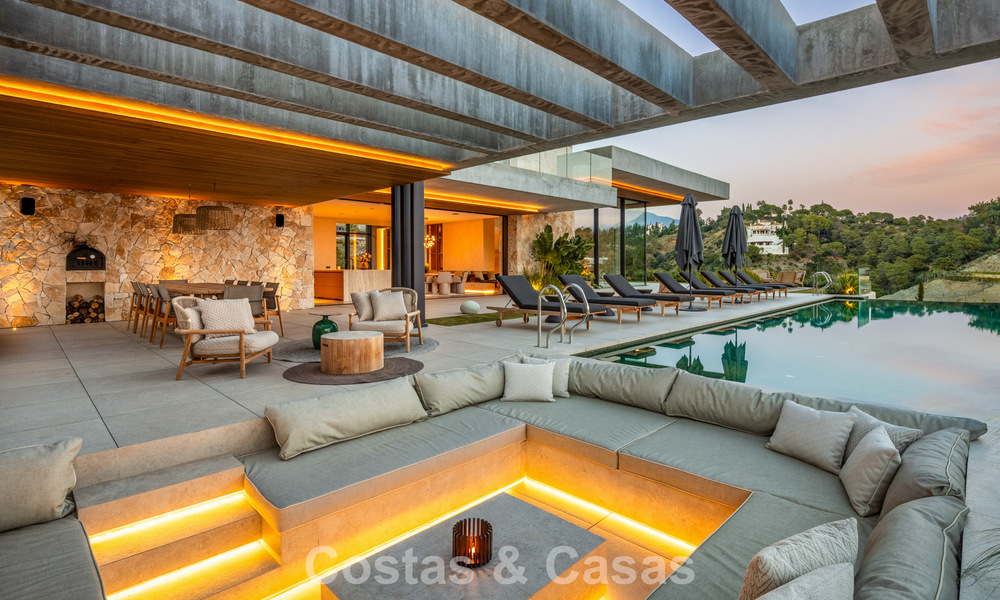 Gloednieuwe luxevilla met panoramische vergezichten te koop in de gated urbanisatie van El Madroñal in Benahavis - Marbella 794226