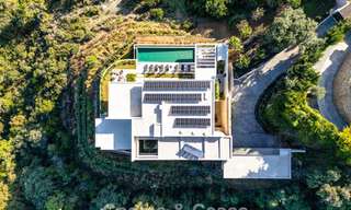 Gloednieuwe luxevilla met panoramische vergezichten te koop in de gated urbanisatie van El Madroñal in Benahavis - Marbella 794229 