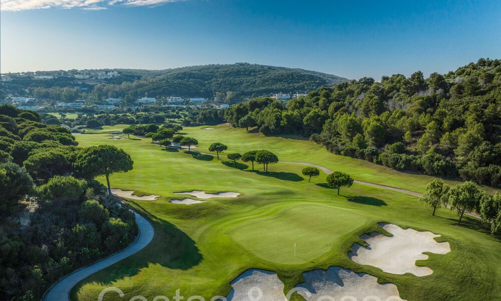 Exclusieve luxewoningen te koop in een privaat, beveiligd golfresort van Sotogrande, Costa del Sol 794358