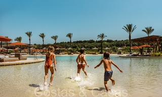 Exclusieve luxewoningen te koop in een privaat, beveiligd golfresort van Sotogrande, Costa del Sol 794365 