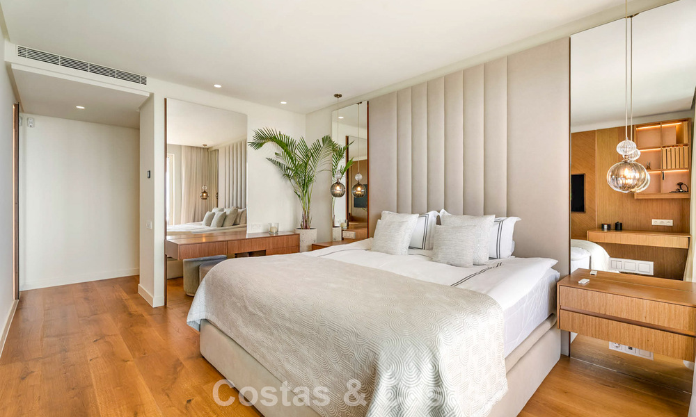 Modern, luxueus tuinappartement te koop met panoramisch zicht op de kust i/e gated boutique complex nabij Marbella stad 794488