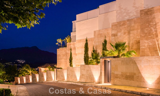 Modern appartement met villakarakter te koop met zeezicht in een exclusief complex in La Quinta, Marbella - Benahavis 794512 