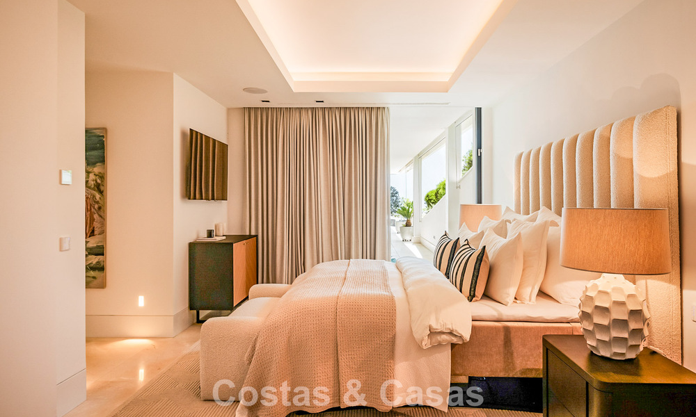 Modern appartement met villakarakter te koop met zeezicht in een exclusief complex in La Quinta, Marbella - Benahavis 794533