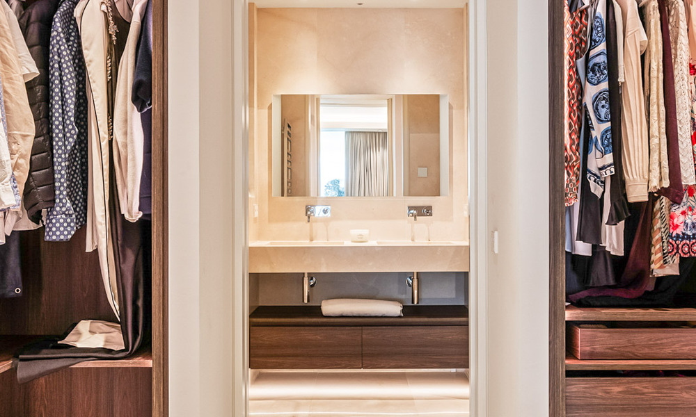 Modern appartement met villakarakter te koop met zeezicht in een exclusief complex in La Quinta, Marbella - Benahavis 794536