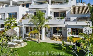 Instapklaar, luxe duplex appartement te koop, omgeven door golfbanen in Nueva Andalucia, Marbella 794575 