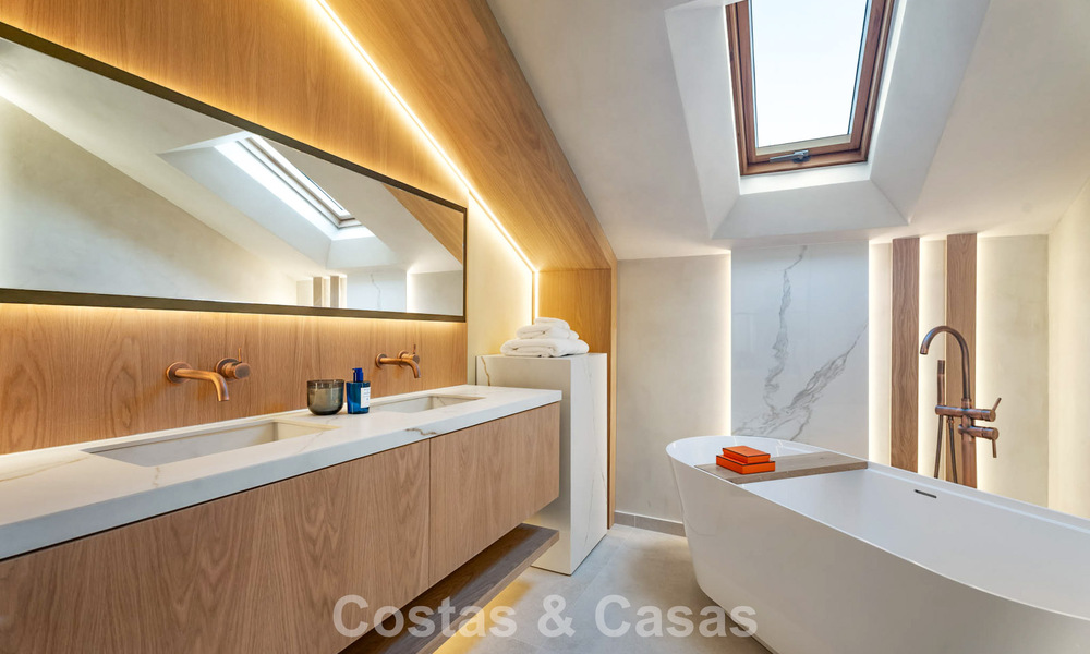 Stijlvolle rijwoning te koop op loopafstand van het strand op de Golden Mile van Marbella 794716