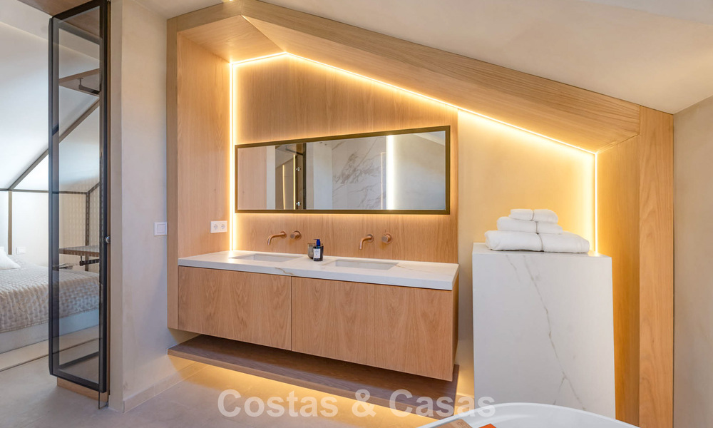 Stijlvolle rijwoning te koop op loopafstand van het strand op de Golden Mile van Marbella 794717