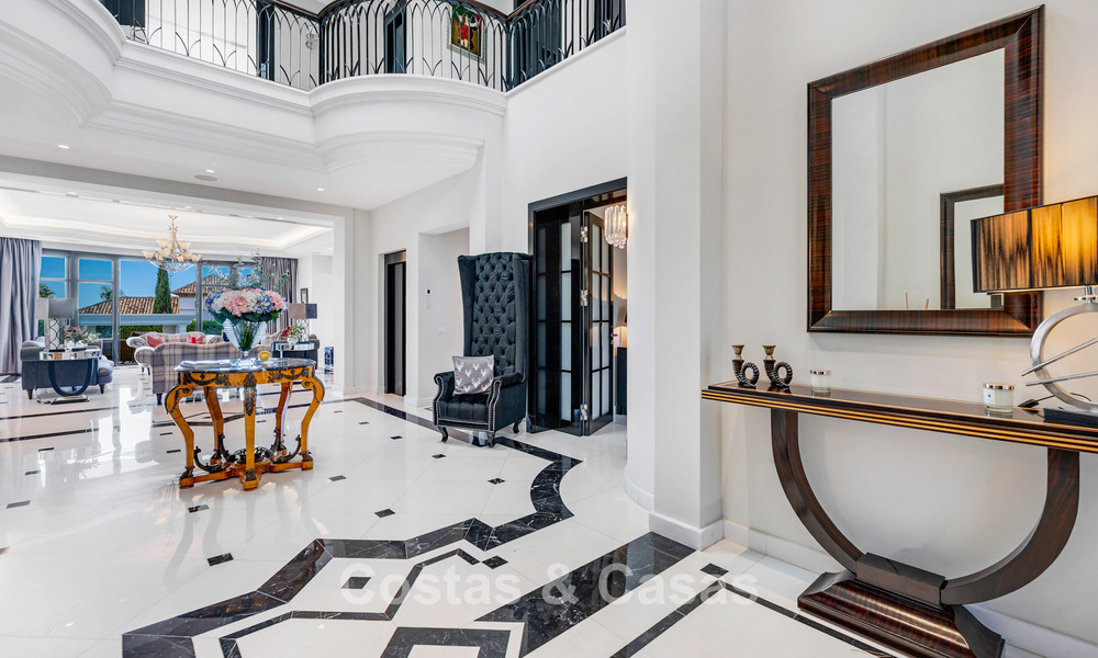 Statige luxevilla met golf-, berg- en zeezicht te koop in een golfwijk in Marbella - Benahavis 794736