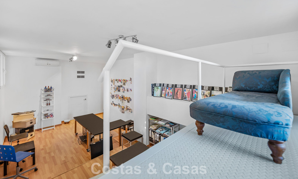 Authentieke Andalusische villa met idyllisch, panoramisch golfzicht te koop in Sotogrande Alto, Costa del Sol 795187